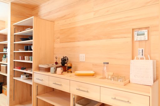 もみの木の家の室内の画像